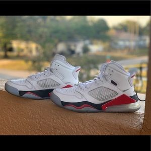 boys grade school Jordan Mars 270